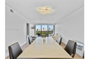 20335 W Country Club Dr 1608 Aventura, FL 33180 - MLS#A11919300