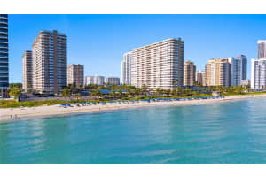 1980 S Ocean Dr APT 8Q, Hallandale Beach, FL 33009, - MLS#A11919309