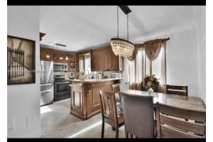 985 Ne 33rd Ter 201, Homestead 985 Ne 33rd Ter 201, Homestead