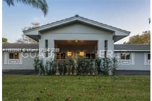9940 Sw 62nd Street Miami, FL 33173 - MLS#A11919341