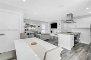 330 N 70th Ave Hollywood, FL 33024 - MLS#A11919344