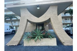 620 Ne 12th Ave 406, Hallandale Beach