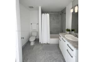 Vizcayne, 253 NE 2nd St APT 318, Miami, FL 33132, - MLS#A11919444