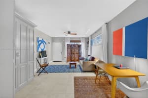 2445 Lake Pancoast Dr 4 Miami Beach, FL 33140 - MLS#A11919447