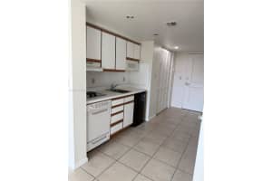 5717 SW 72nd St #5717, Miami, FL 33143, - MLS#A11919474