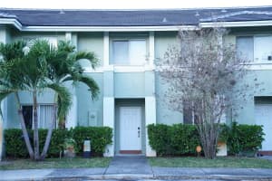 159 Hidden Ct Rd Hollywood, FL 33023 - MLS#A11919499