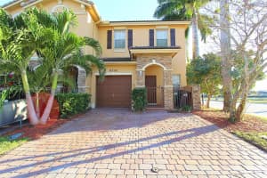 9390 Sw 222nd Way 9390 Cutler Bay, FL 33190 - MLS#A11919511