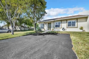 12255 Sw 117th Ter Miami, FL 33186 - MLS#A11919578