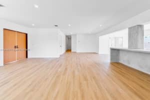 19661 Ne 10th Pl Miami, FL 33179 - MLS#A11919634