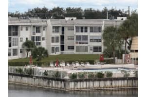 Building 57, 8220 Sunrise Lakes Blvd APT 309, Sunrise, FL 33322, - MLS#A11919639