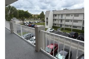 Building 57, 8220 Sunrise Lakes Blvd APT 309, Sunrise, FL 33322, - MLS#A11919639