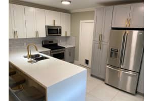 10931 Jewel Box Ln Tamarac, FL 33321 - MLS#A11919644