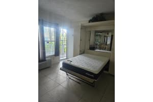 315 Van Buren St APT 107B, Hollywood, FL 33019, - MLS#A11919646