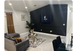 933 Nw 2nd Ave Fort Lauderdale, FL 33311 - MLS#A11919681