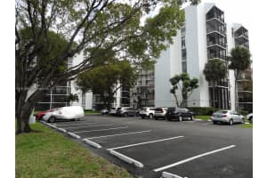 3401 N Country Club Dr Ei506 Aventura, FL 33180 - MLS#A11919685