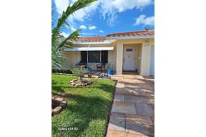5803 Nw 86th Ter, Tamarac