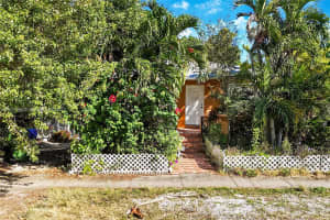 2845 Sw 37th Ct Miami, FL 33134 - MLS#A11919700