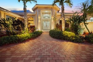 392 Coconut Cir Weston, FL 33326 - MLS#A11919727