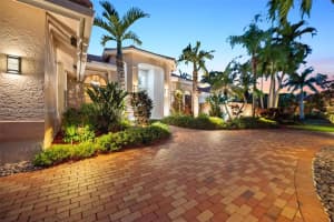 392 Coconut Cir Weston, FL 33326 - MLS#A11919727