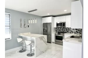 460 Ne 169th St North Miami Beach, FL 33162 - MLS#A11920762