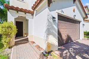 9107 Sw 34th Ct Miramar, FL 33025 - MLS#A11920825