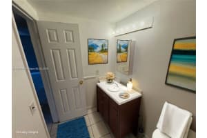 3710 NW 21st St APT 111, Lauderdale Lakes, FL 33311, - MLS#A11920844