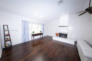 13331 NW 10th St, Sunrise, FL 33323, - MLS#A11920853