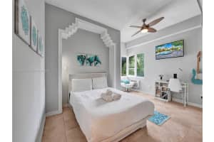 255 W 24th St 306 Miami Beach, FL 33140 - MLS#A11920865