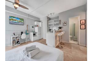 255 W 24th St 306 Miami Beach, FL 33140 - MLS#A11920865