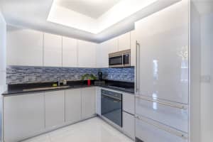 1010 Brickell Ave Unit 4207, Miami, FL 33131, - MLS#A11920875