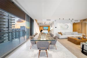 5775 Collins Ave 1501 Miami Beach, FL 33140 - MLS#A11920884