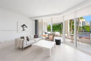 Resort Villa Two, 715 Crandon Blvd APT 305, Key Biscayne, FL 33149, - MLS#A11920889