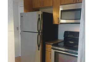 7326 Collins Ave Apt 205, Miami Beach, FL 33141, - MLS#A11920908