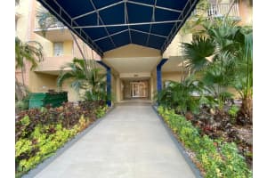 4550 NW 9th St APT 217E, Miami, FL 33126, - MLS#A11920917