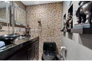 1985 S Ocean Dr APT 17D, Hallandale Beach, FL 33009, - MLS#A11920922