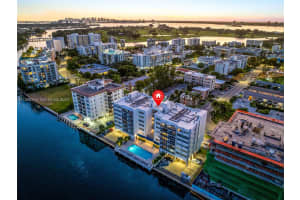 9381 E Bay Harbor Dr APT 504N, Bay Harbor Islands, FL 33154, - MLS#A11920934