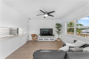 815 Middle River Dr 218, Fort Lauderdale