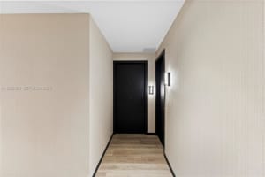 398 Ne 5th St 3515 Miami, FL 33132 - MLS#A11920965