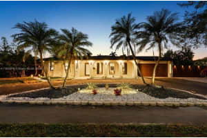 7020 Plantation Rd, Plantation 7020 Plantation Rd, Plantation