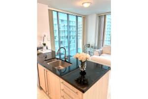 79 SW 12th St APT 2407S, Miami, FL 33130, - MLS#A11920988