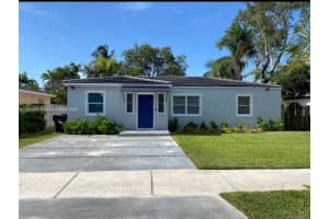 6327 SW 44th St, Miami, FL 33155, - MLS#A11920995