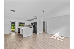 6327 SW 44th St, Miami, FL 33155, - MLS#A11920995