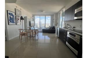 The Ivy, 90 SW 3rd St APT 2605, Miami, FL 33130, - MLS#A11921014