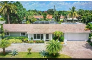 428 N Crescent Dr, Hollywood, FL 33021, - MLS#A11921015