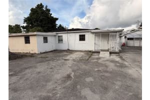 9285 Nw 32nd Ct Rd, Miami