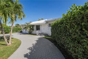 725 91st St, Surfside, FL 33154, - MLS#A11921052