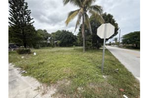 201 Nw 11th St Pompano Beach, FL 33060 - MLS#A11921098