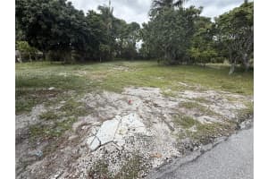 201 Nw 11th St Pompano Beach, FL 33060 - MLS#A11921098