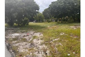 201 Nw 11th St Pompano Beach, FL 33060 - MLS#A11921098