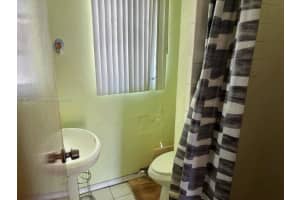 1229 Ne 3rd Ave Fort Lauderdale, FL 33304 - MLS#A11921142